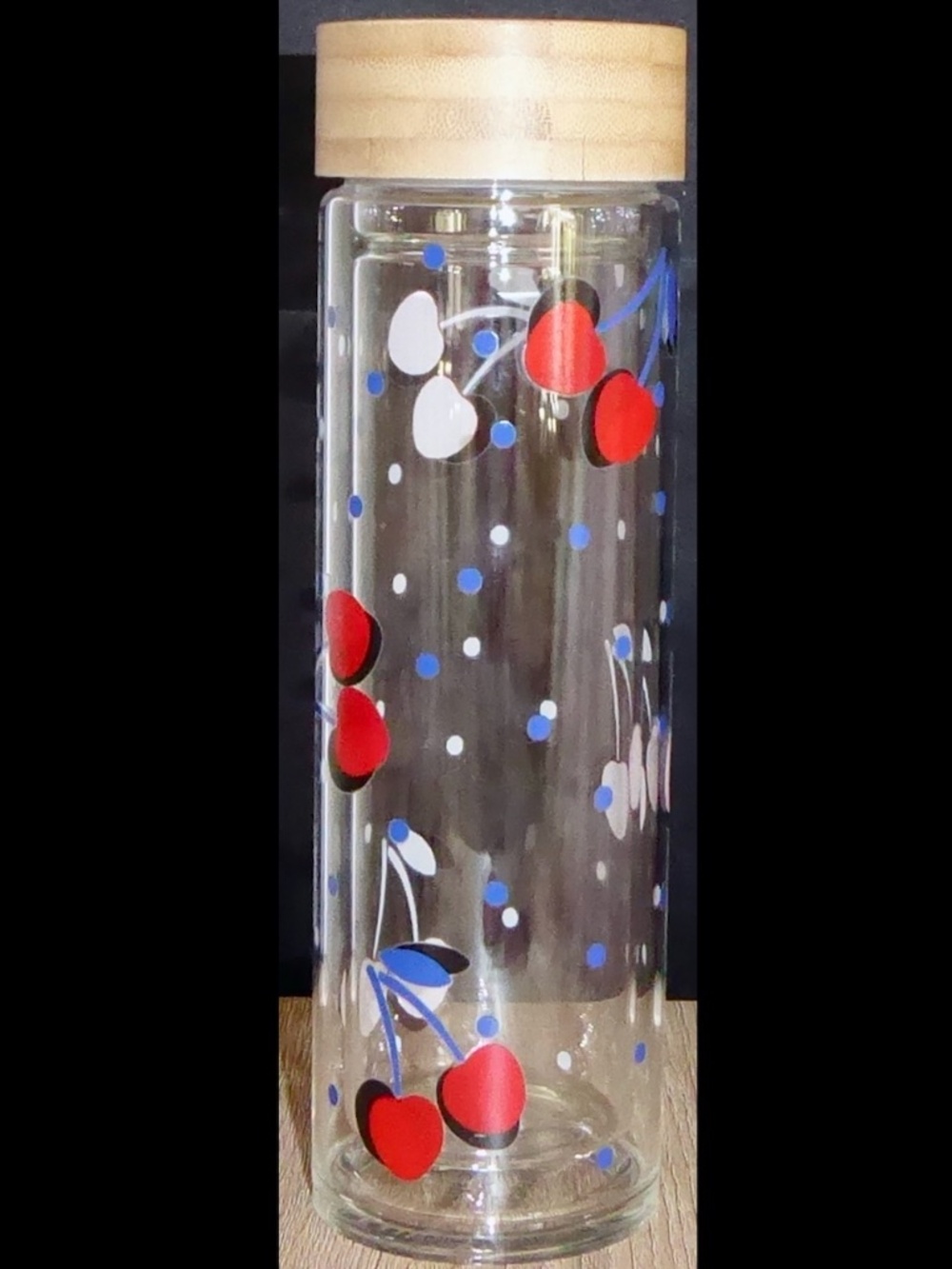 Kate Spade Clear "Vintage Cherry Dot Water Bottle" 20 Oz Glass Red Blue Wood Lid